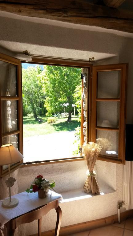 Bed and Breakfast Domaine De Lara Barcelonnette Exterior foto