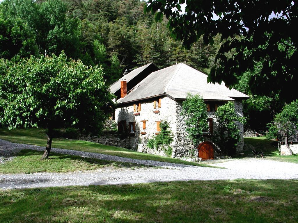 Bed and Breakfast Domaine De Lara Barcelonnette Exterior foto